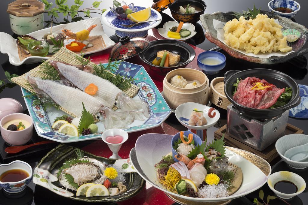 Kanko Hotel Taibokaku Карацу Экстерьер фото